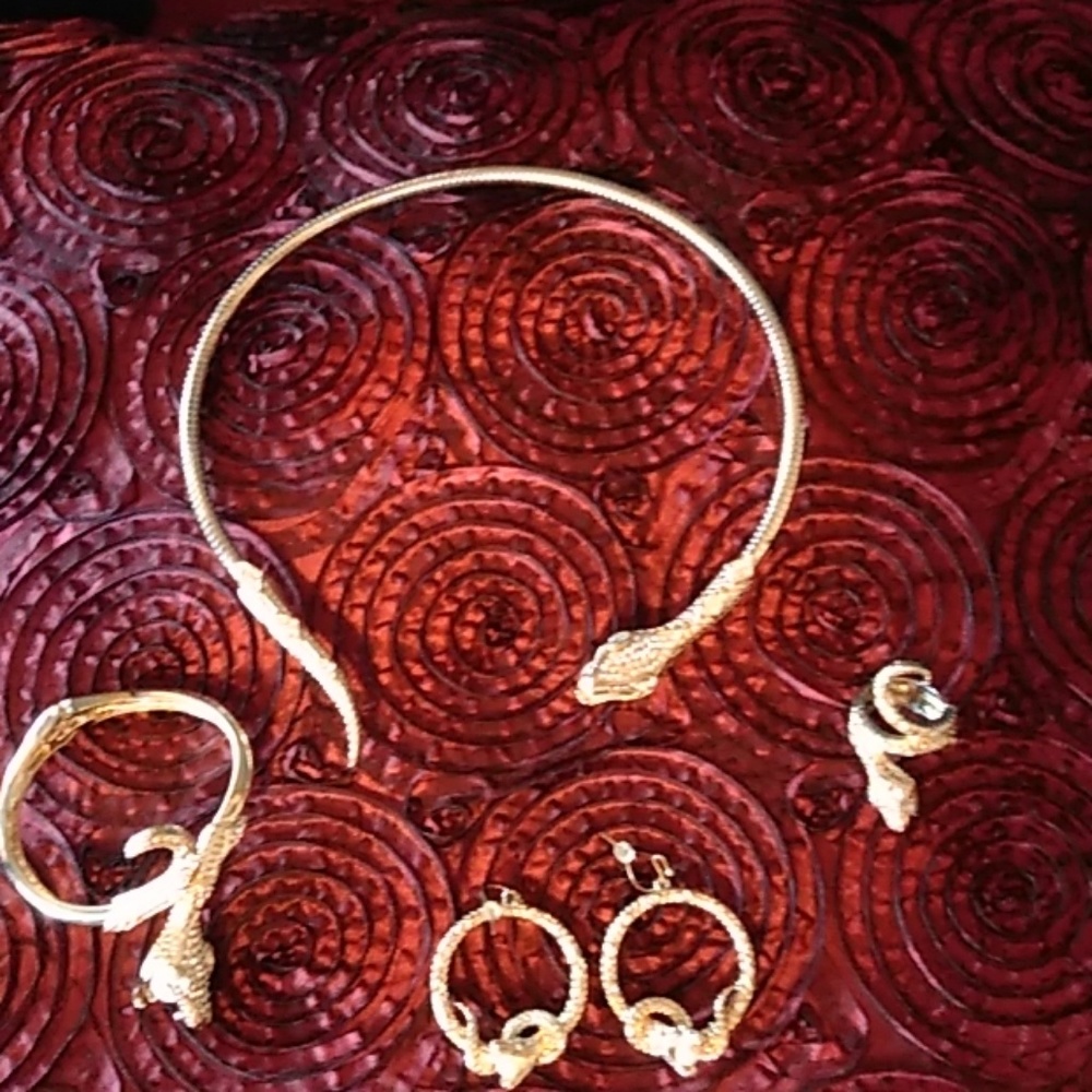 Jewelry set